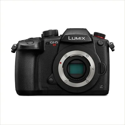Фотоаппарат Panasonic Lumix DC-GH5S Body, черный — фото 1
