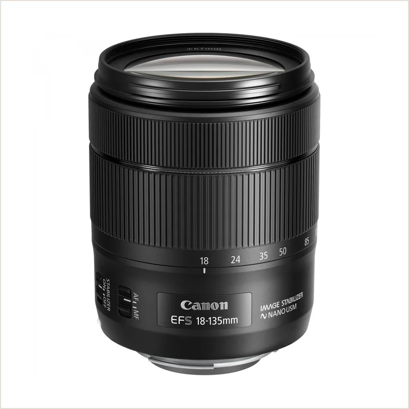 Объектив Canon EF-S 18-135mm f/3.5-5.6 IS USM, черный