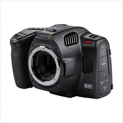 Видеокамера Blackmagic Pocket Cinema Camera 6K PRO — фото 1