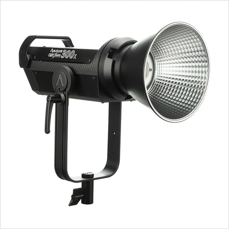 LED прожектор Aputure Light Storm LS 300x (V-mount)