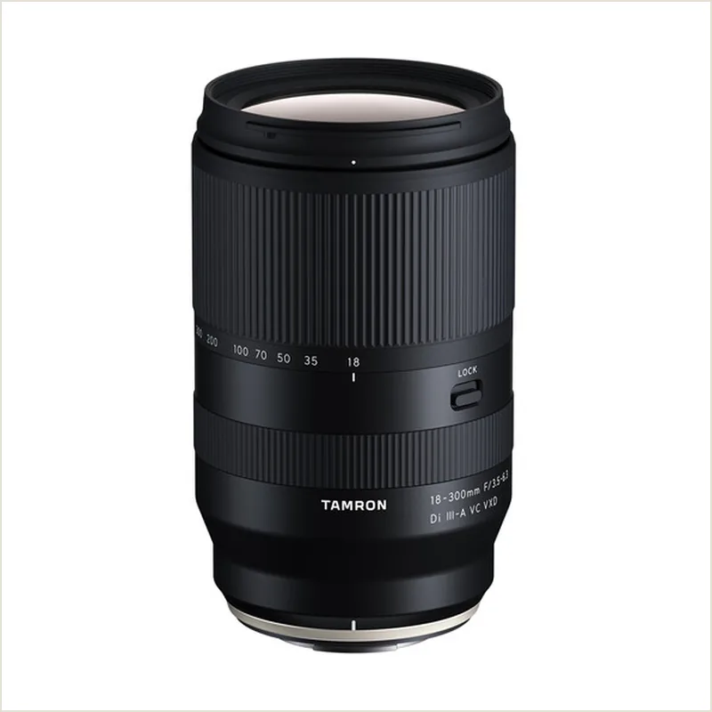 Объектив Tamron 18-300mm f/3.5-6.3 Di III-A VC VXD Fujifilm X