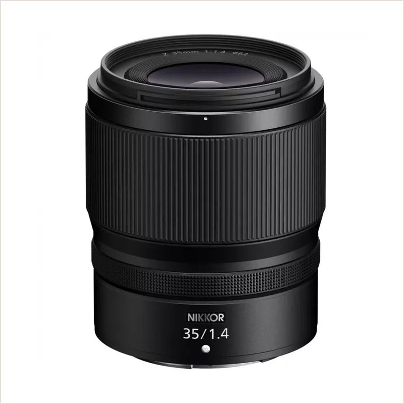 Объектив Nikon Nikkor Z 35mm f/1.4