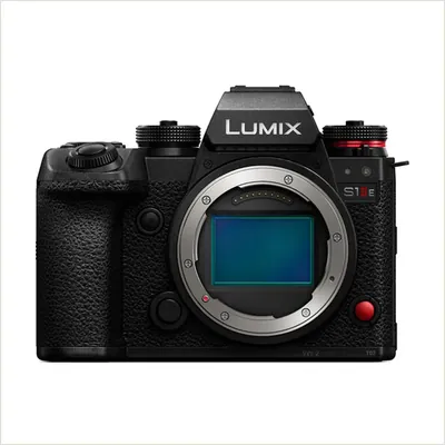 Фотоаппарат Panasonic Lumix S1 II Body — фото 1