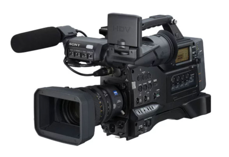 Видеокамера Sony HVR-S270E