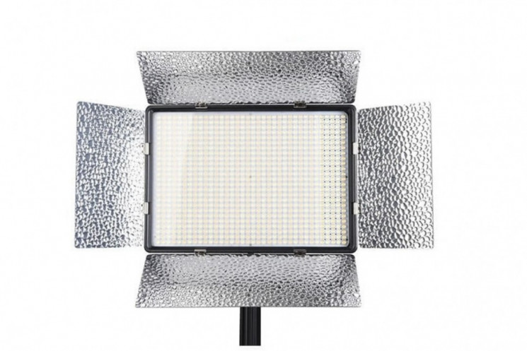 Светодиодный накамерный свет Professional Video Light LED-900AS Bi-color (3200K-5600K, 50W, 4500Lux/1m)
